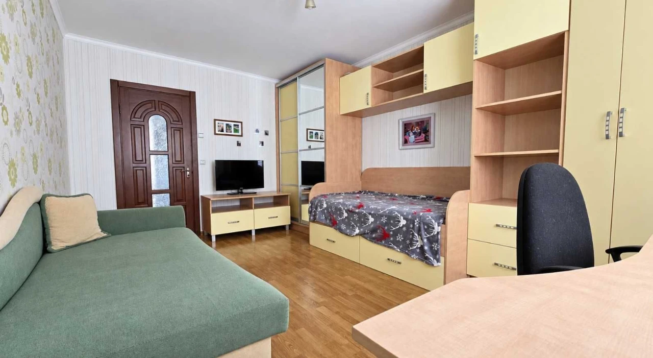 Sale of a 3-room apartment 102 m² at Liskivska St, 28A