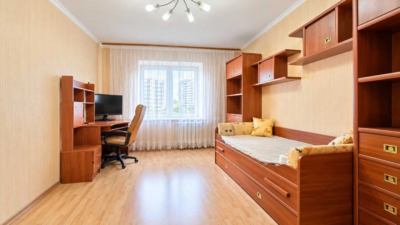 Sale of a 3-room apartment 102 m² at Liskivska St, 28A