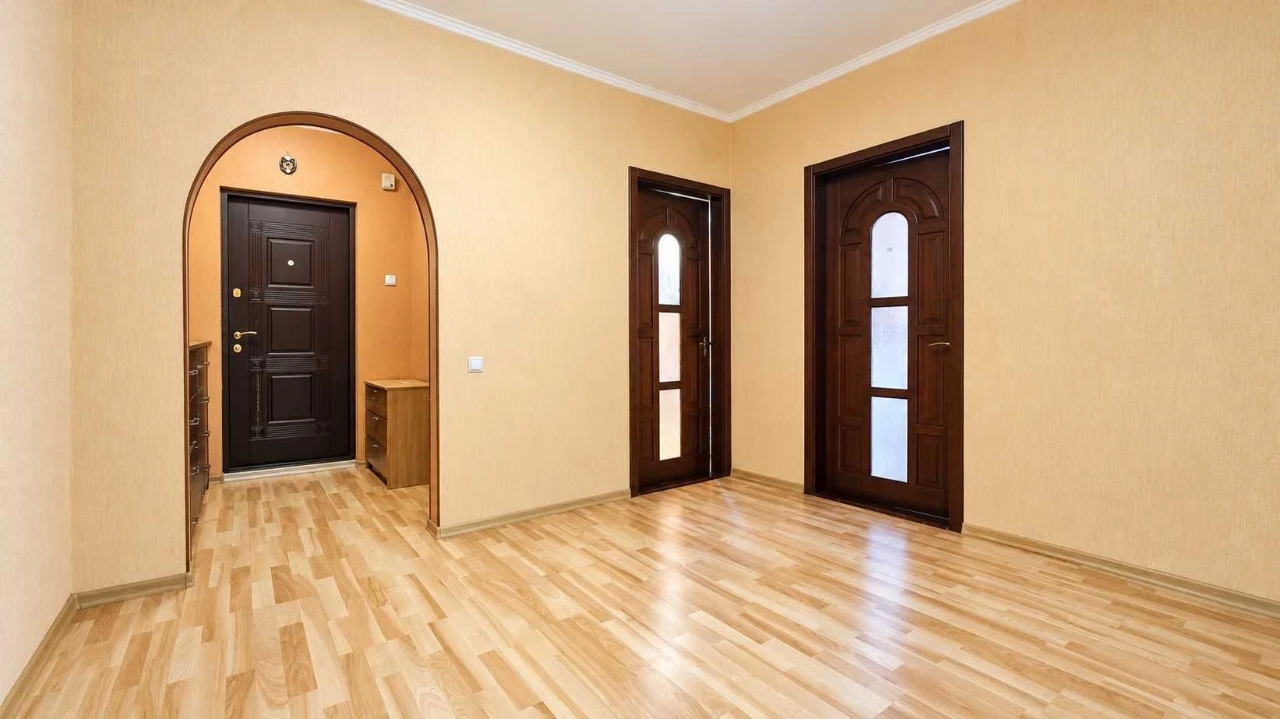 Sale of a 3-room apartment 102 m² at Liskivska St, 28A