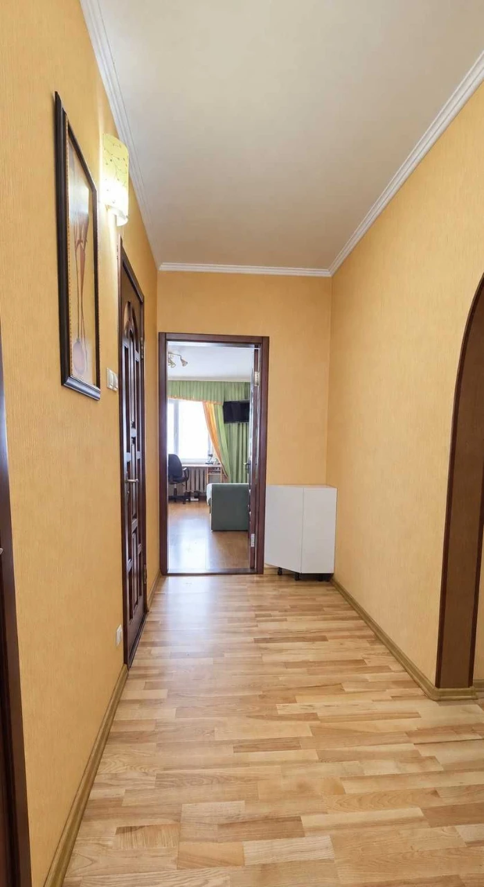 Sale of a 3-room apartment 102 m² at Liskivska St, 28A