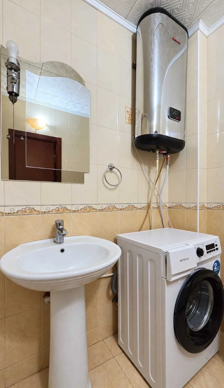 Sale of a 3-room apartment 102 m² at Liskivska St, 28A