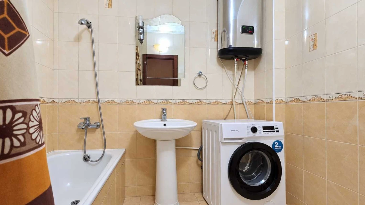 Sale of a 3-room apartment 102 m² at Liskivska St, 28A