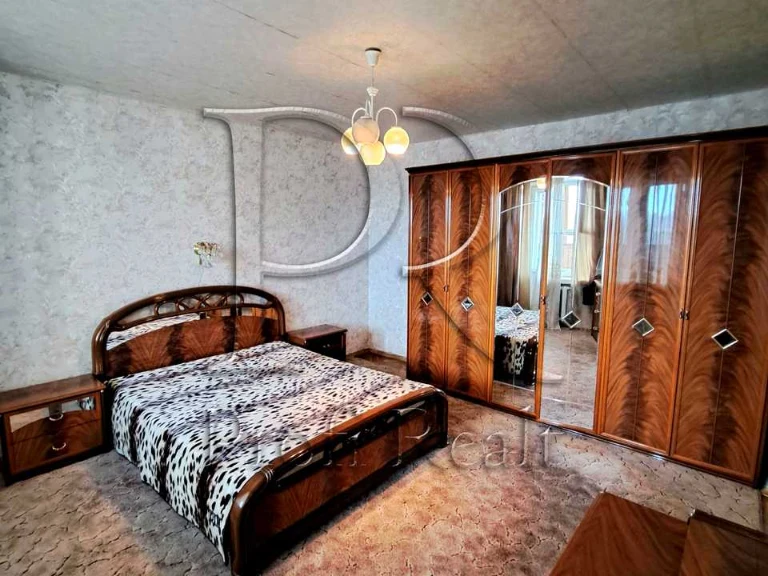 Apartment. Raisi Okipnoi st.