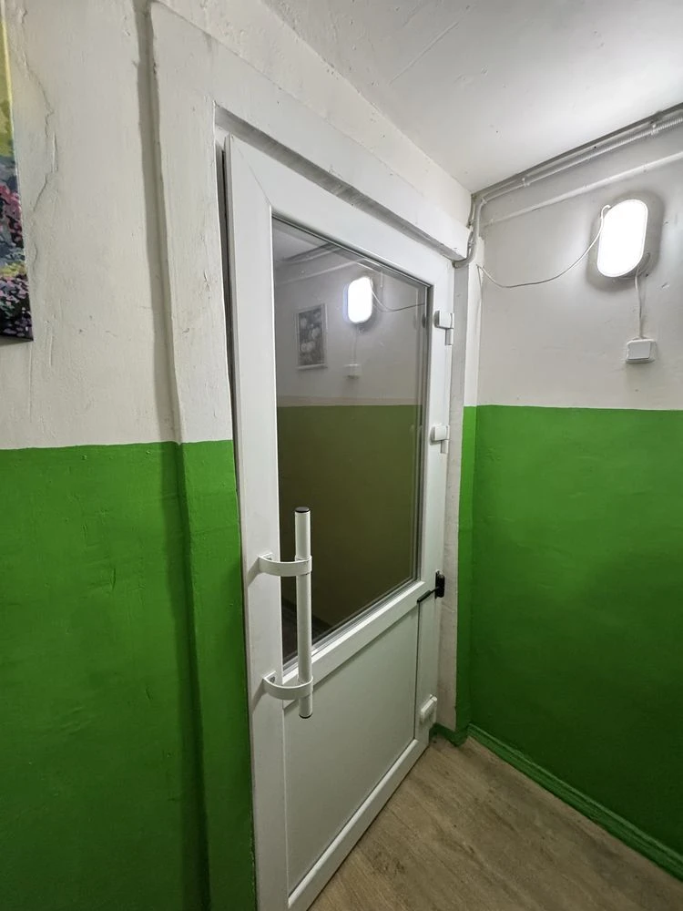 Продається квартира, Дніпро, 12-й квартал