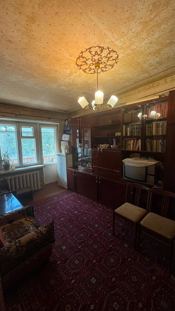Продається квартира, Дніпро, 12-й квартал