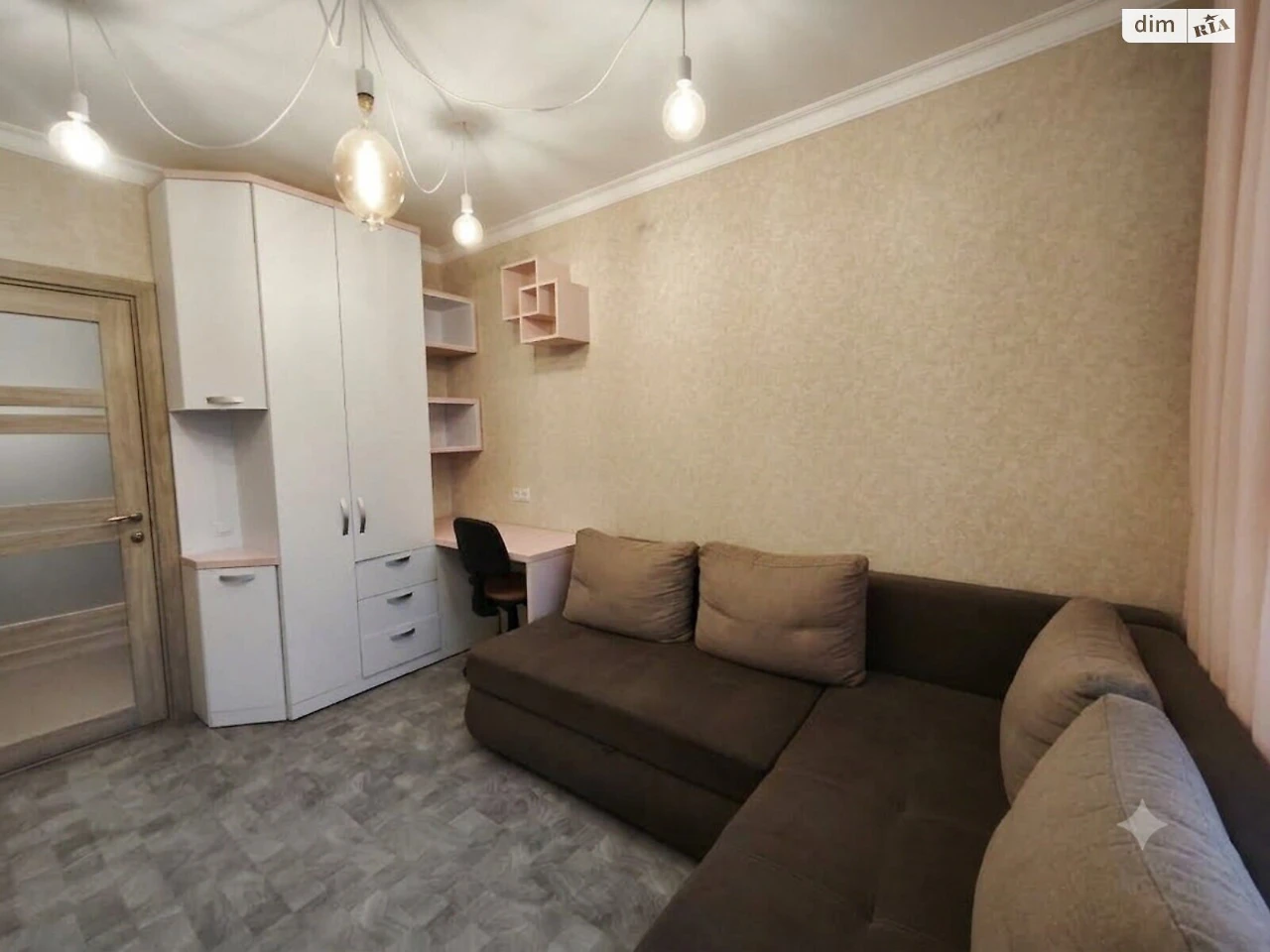 Long-Term Rental Apartment, Sverdlovsky District