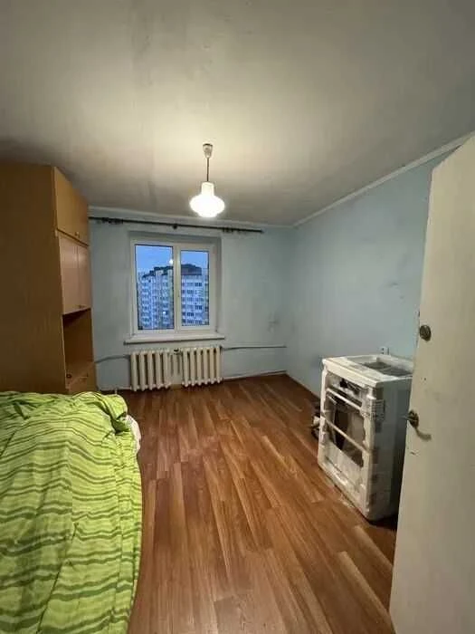 Cheap 2-room apartment for sale