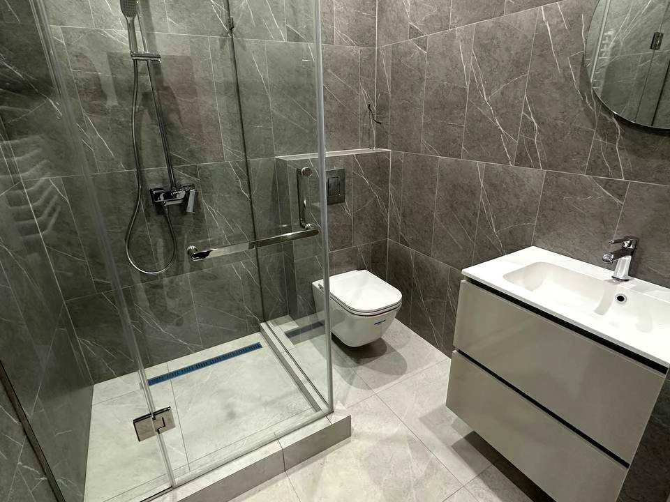 Apartment. Ivano-Frankivsk, Vysochana st.