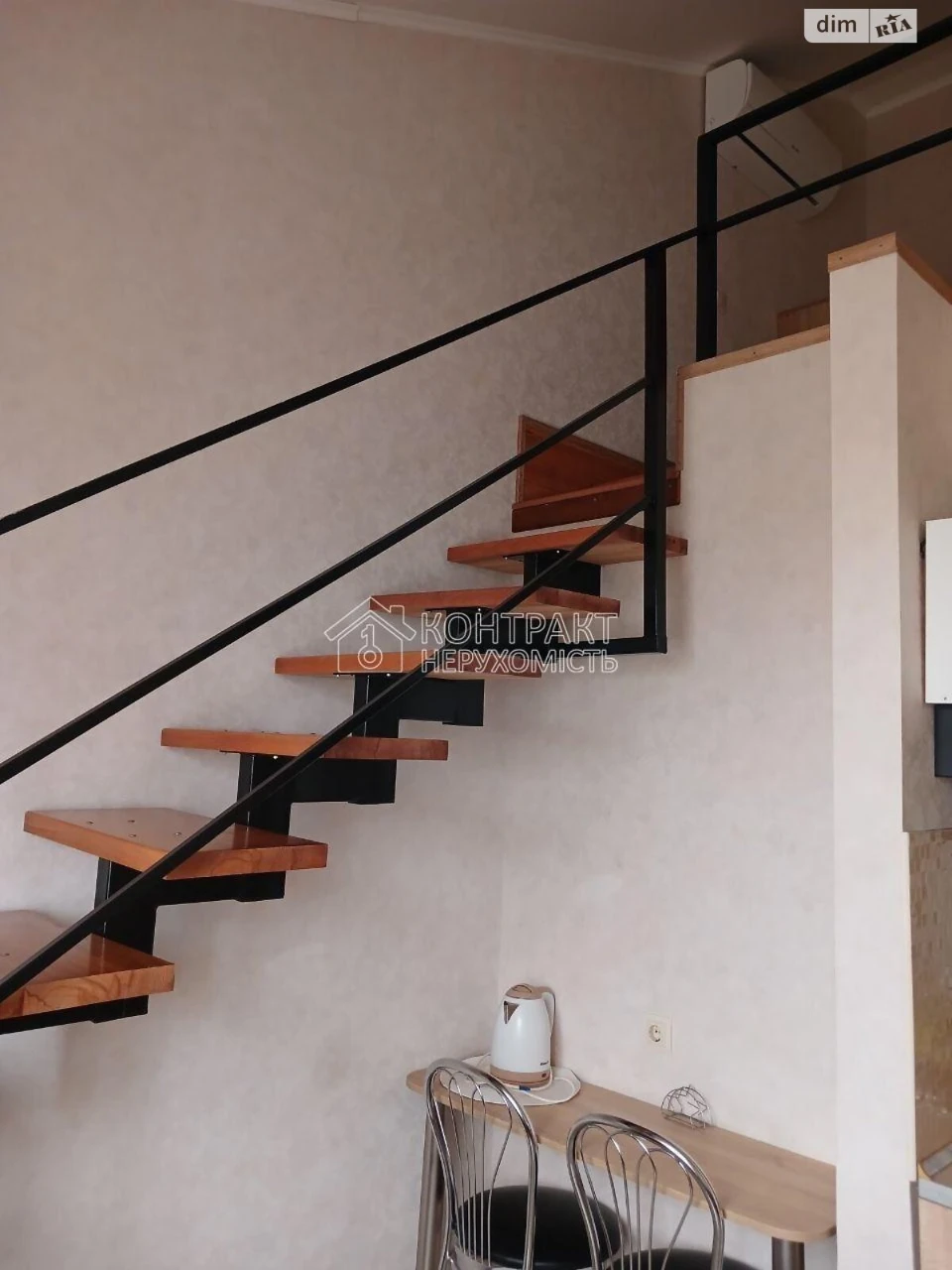 Long Term Rental - Stylish Apartment in the Center