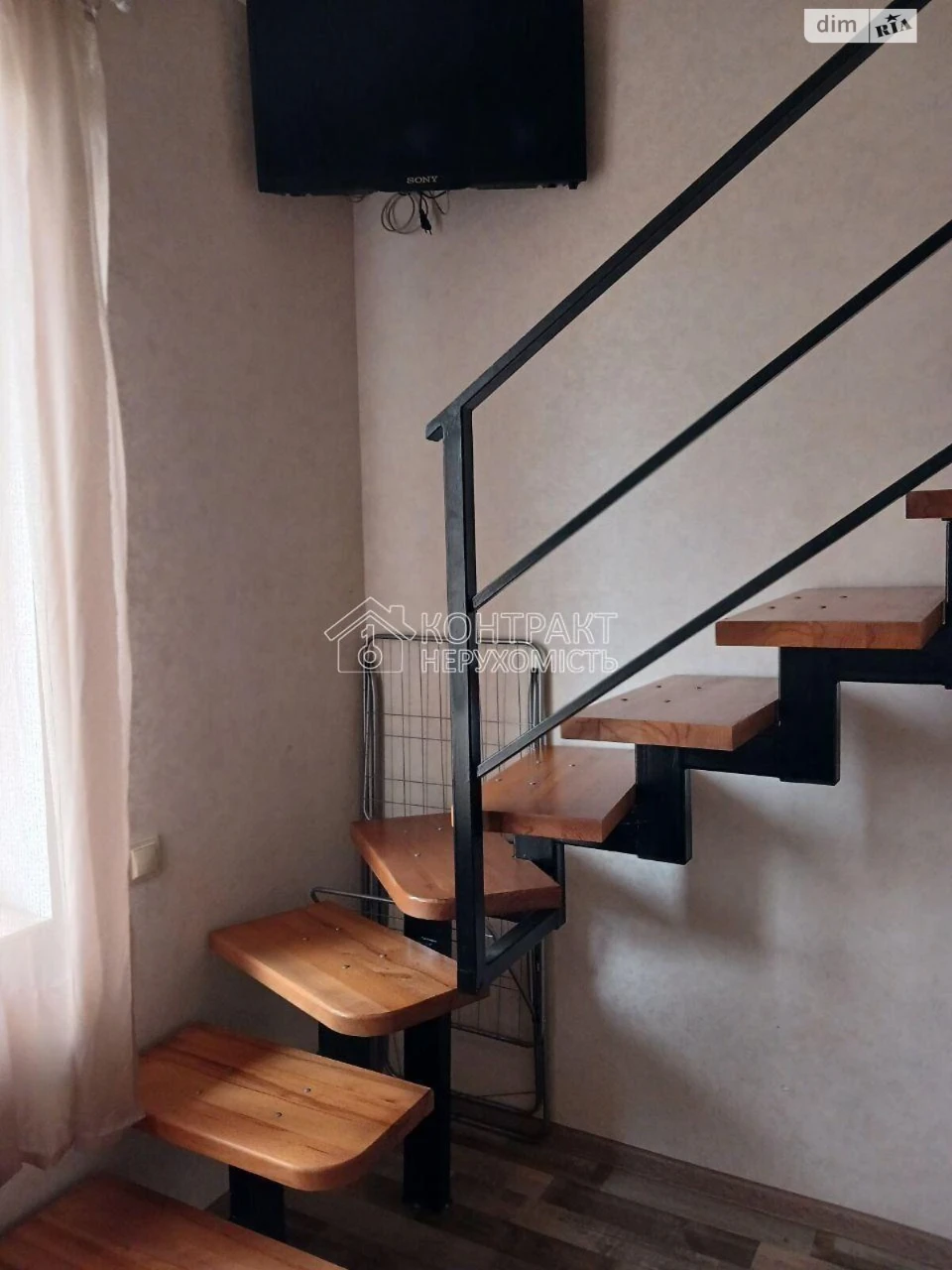 Long Term Rental - Stylish Apartment in the Center