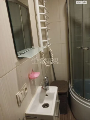 Long Term Rental - Stylish Apartment in the Center