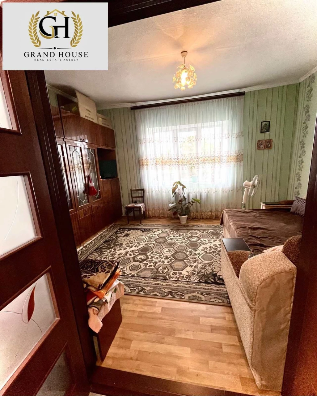 Продається гарний будинок, район Кущівка.