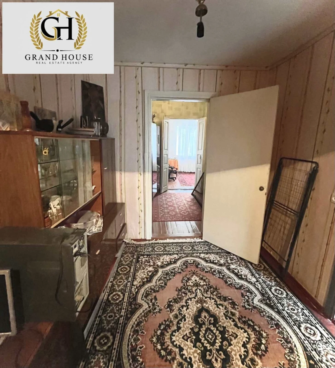 Продається гарний будинок, район Кущівка.