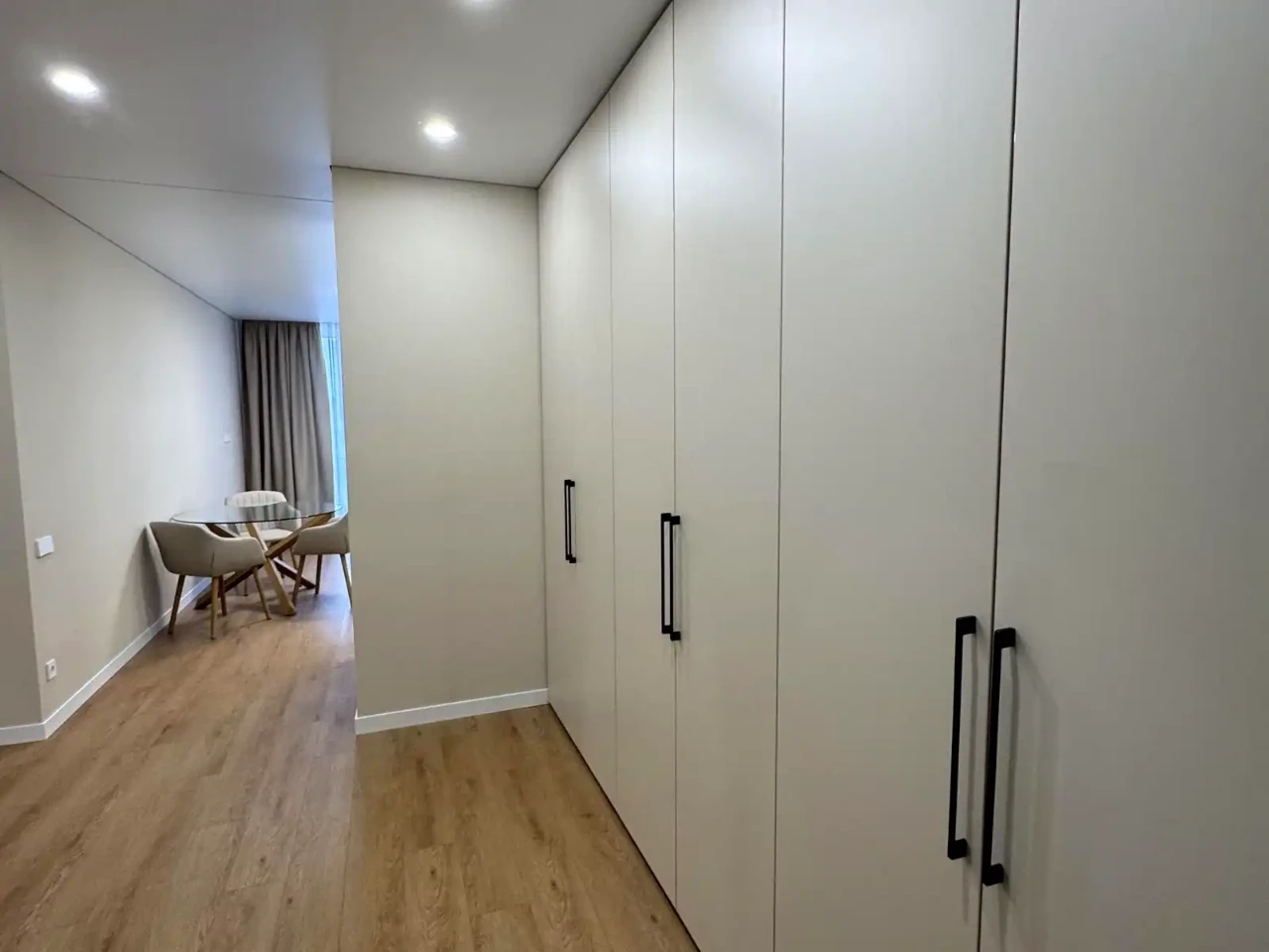 Rent 2-room apartment 49 sq m on the 11th floor