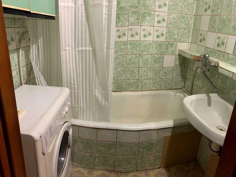 Apartment. Dragomanoho Street, Kyiv