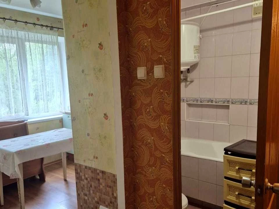 Квартира. Київ, Привокзальна вул.