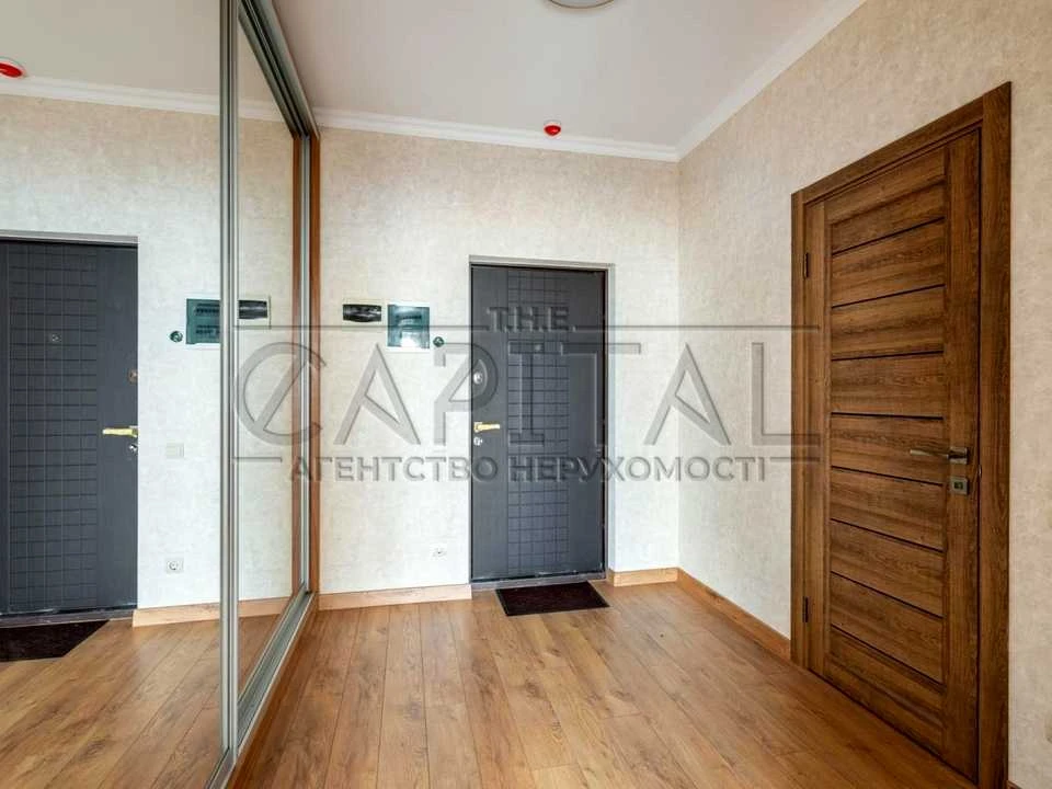 Квартира. Київ, Дмитра Луценка вул.