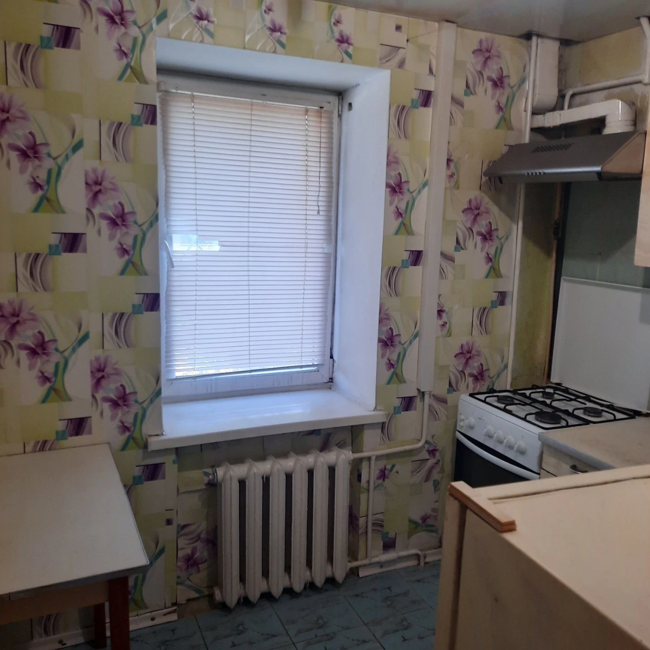 Продам квартиру  2ком в Таромском