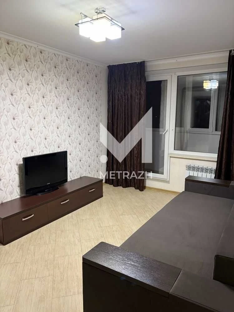 93957 Продам 1-к квартиру ул Валентиновская возле метро Студ