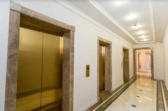 2-room apartment in Kadorr on Krasnova 12th floor, 68.3 m2