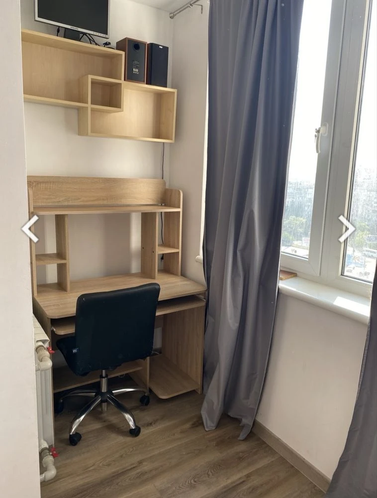 1 room apartment on Marseilles Street