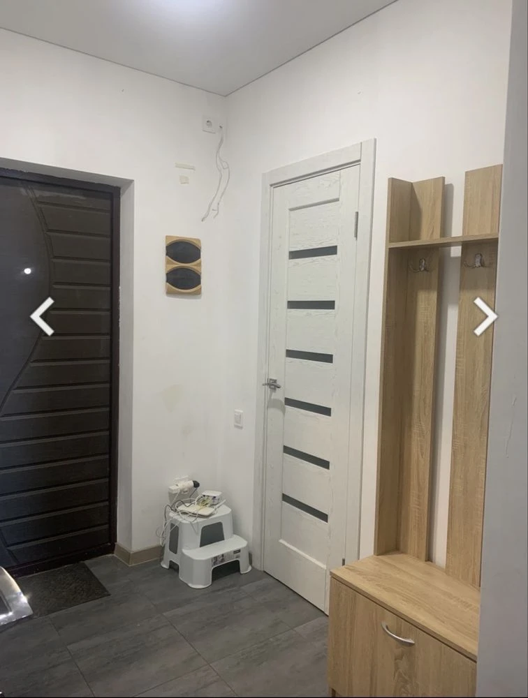 1 room apartment on Marseilles Street