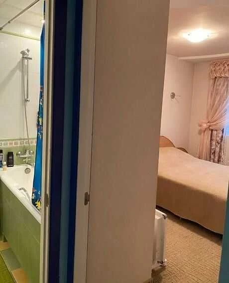 Продается 3к квартира на правом берегу в хорошем состоянии