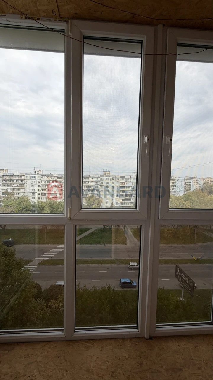 Продаж просторової 2-кімнатній квартири в Хортицькому районі