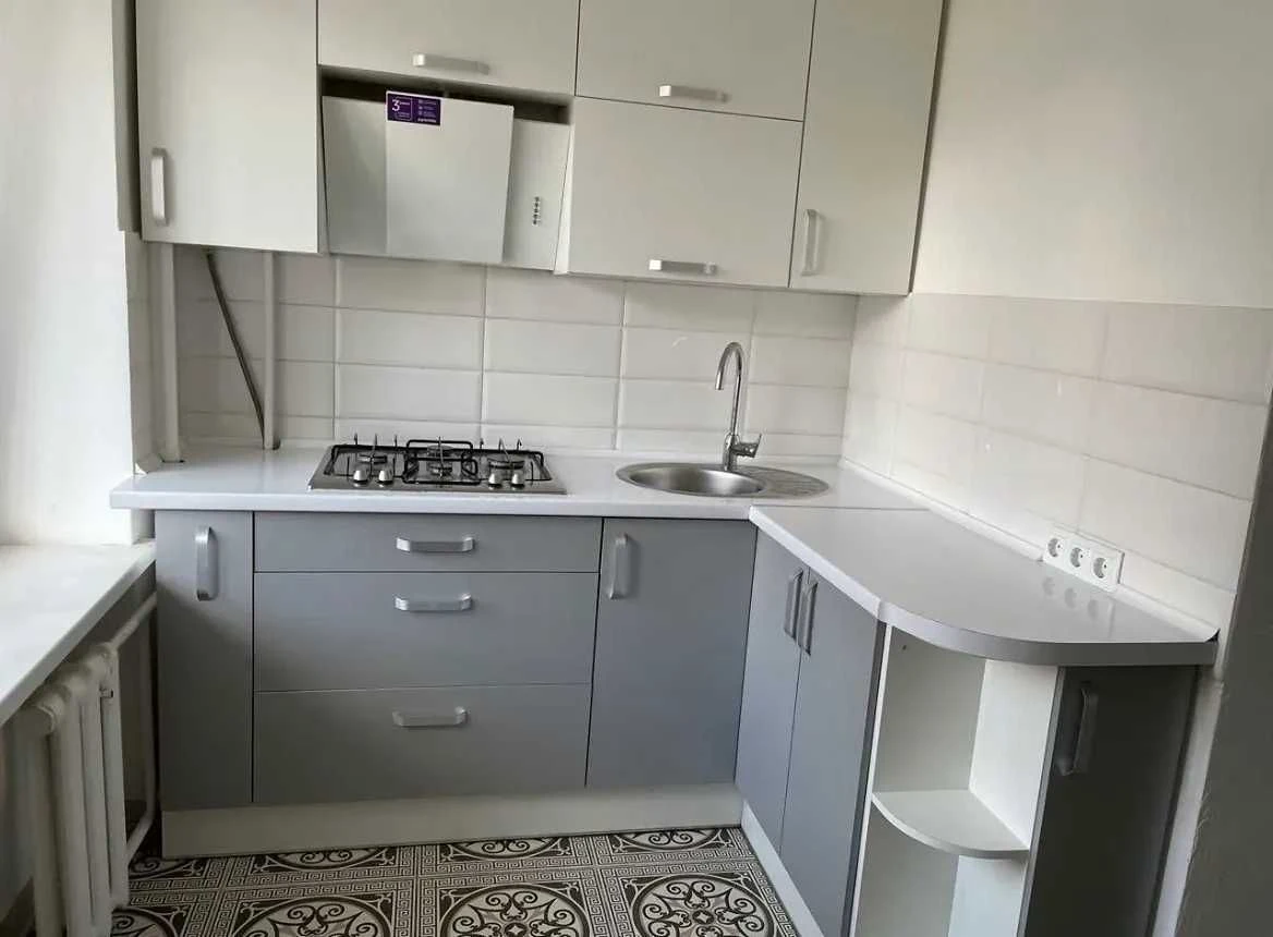 Sale of a 1-room apartment with renovation! Cascade district!