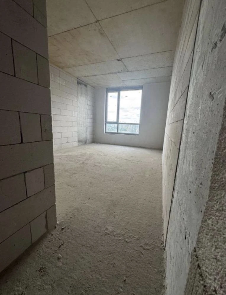 Apartment for sale, U One residential complex, ready for renovation