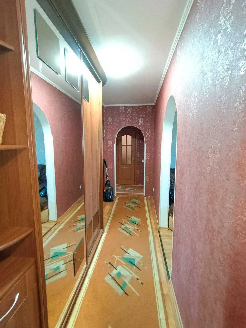 Продажа 3-комнатной квартиры с ремонтом, мебелью и видом на Южный Буг