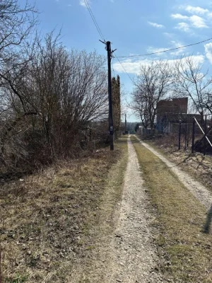 Продається земельна ділянка у Видрові Доли