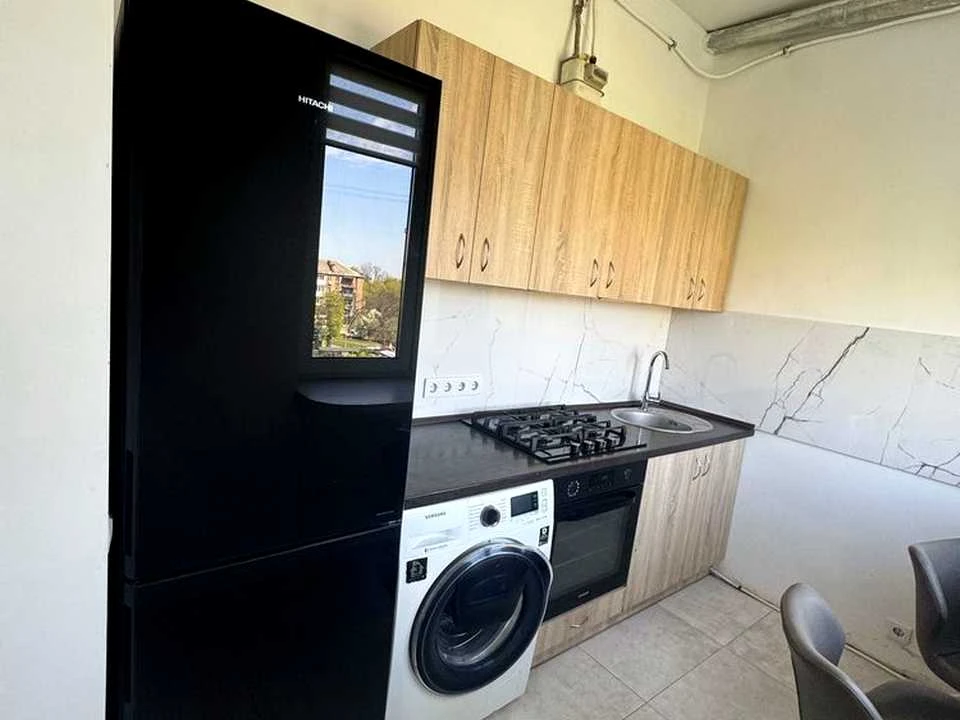 Apartment. Kyiv, Berezaysky Prospect.