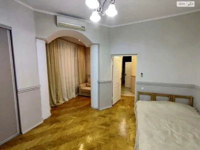 Long-Term Rental Apartment, Old Kyiv