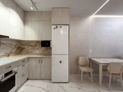 Apartment. Lubomir Guzara Prospect, Kyiv