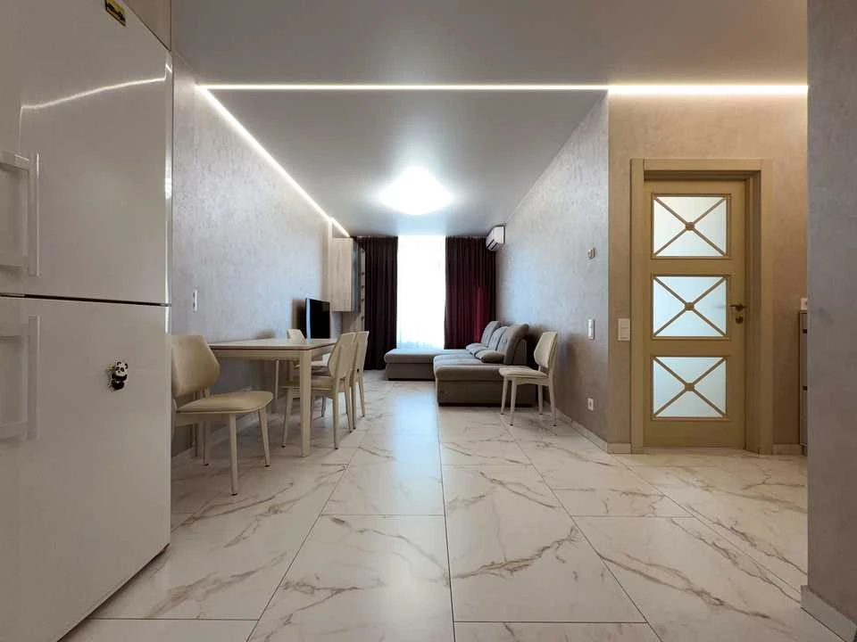 Apartment. Lubomir Guzara Prospect, Kyiv