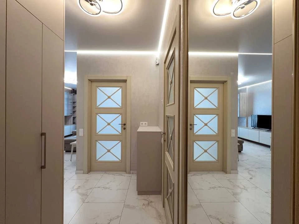 Apartment. Lubomir Guzara Prospect, Kyiv