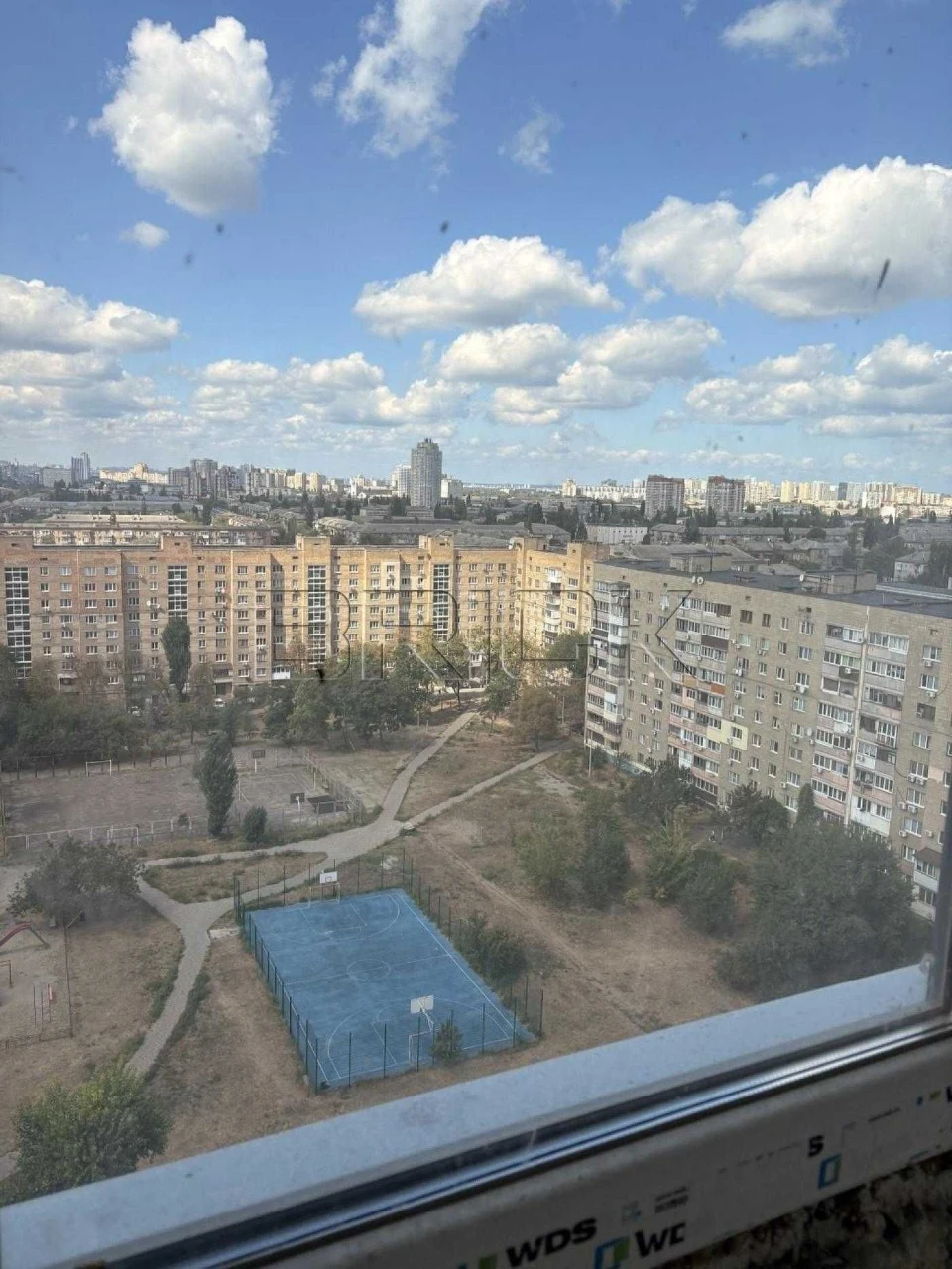 For Sale 1-Bedroom Apartment, Dniprovska Mriya, Sosyura 6B, Kyiv