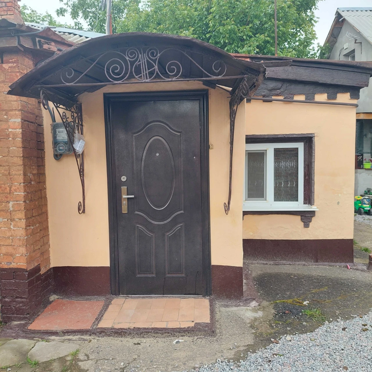 Продам частину будинка в часному секторі в районі конкорду
