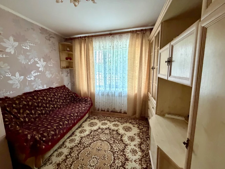Ready-to-move 1-bedroom apartment, Korabel Street (furniture +