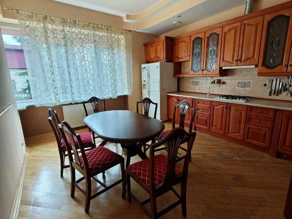 Apartment. Michael Dragomanov Street, Lviv