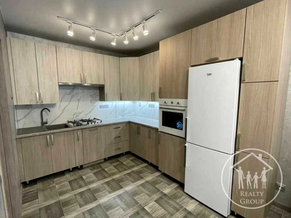 Apartment. Kulparkivska st.