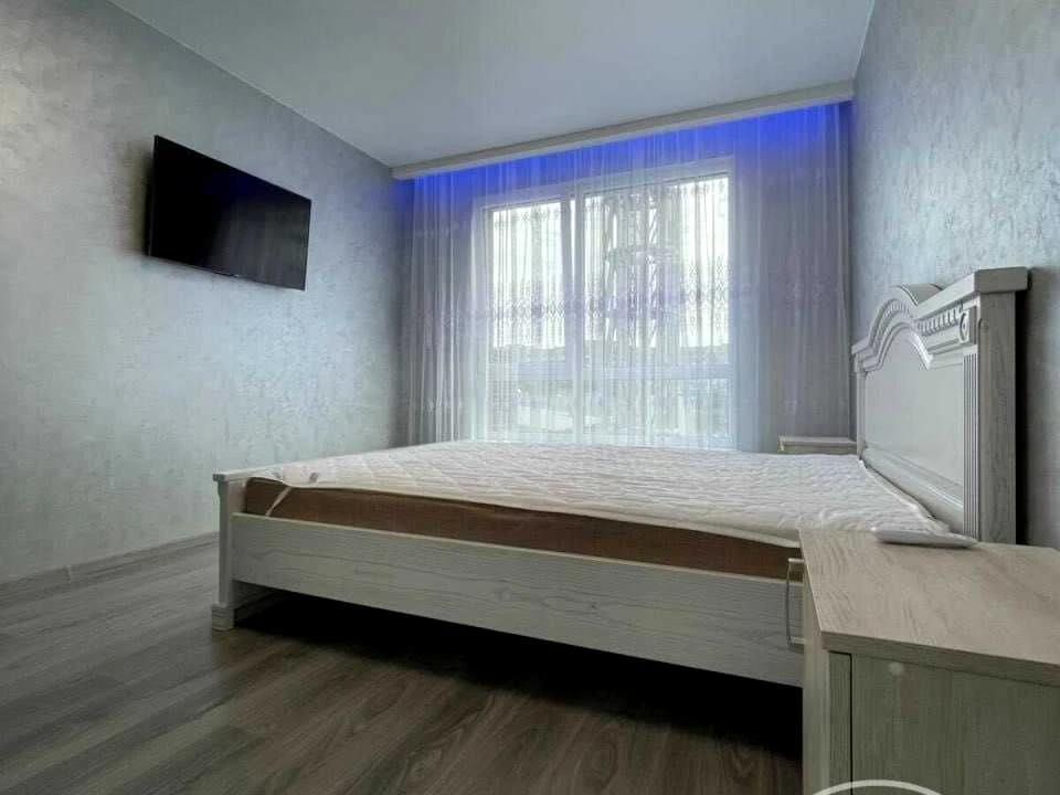 Apartment. Kulparkivska st.