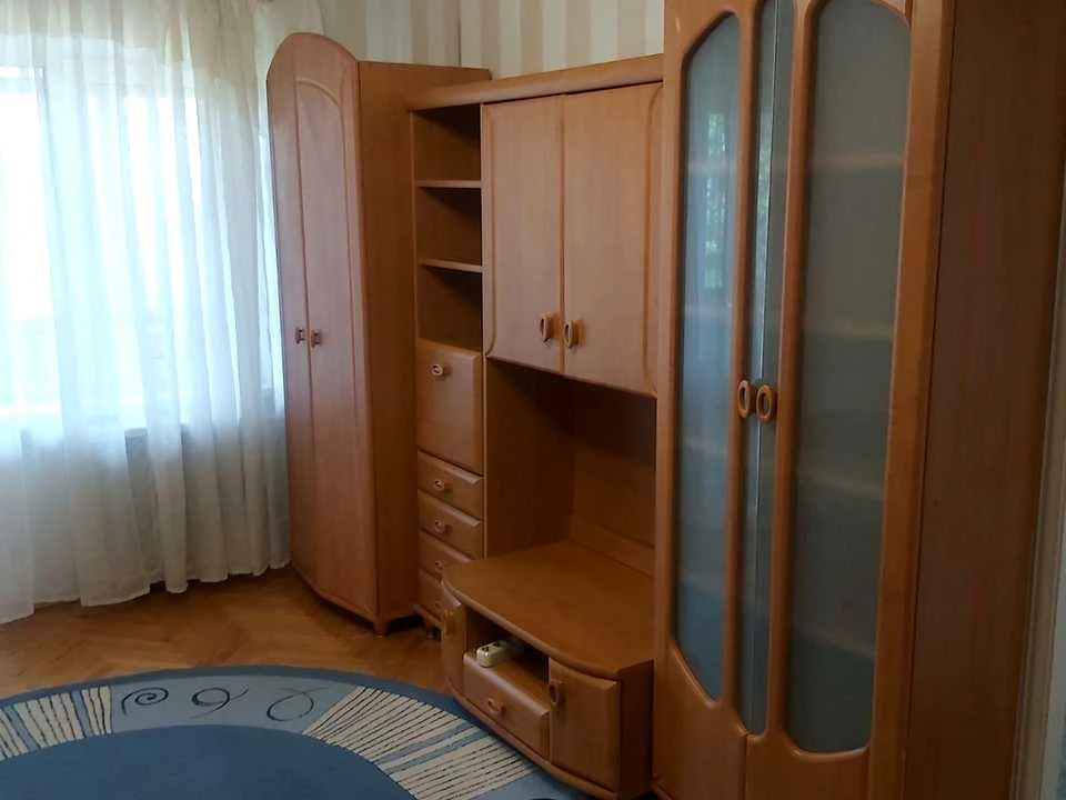 Apartment. Yunosti Street, Dnipro, Kyiv