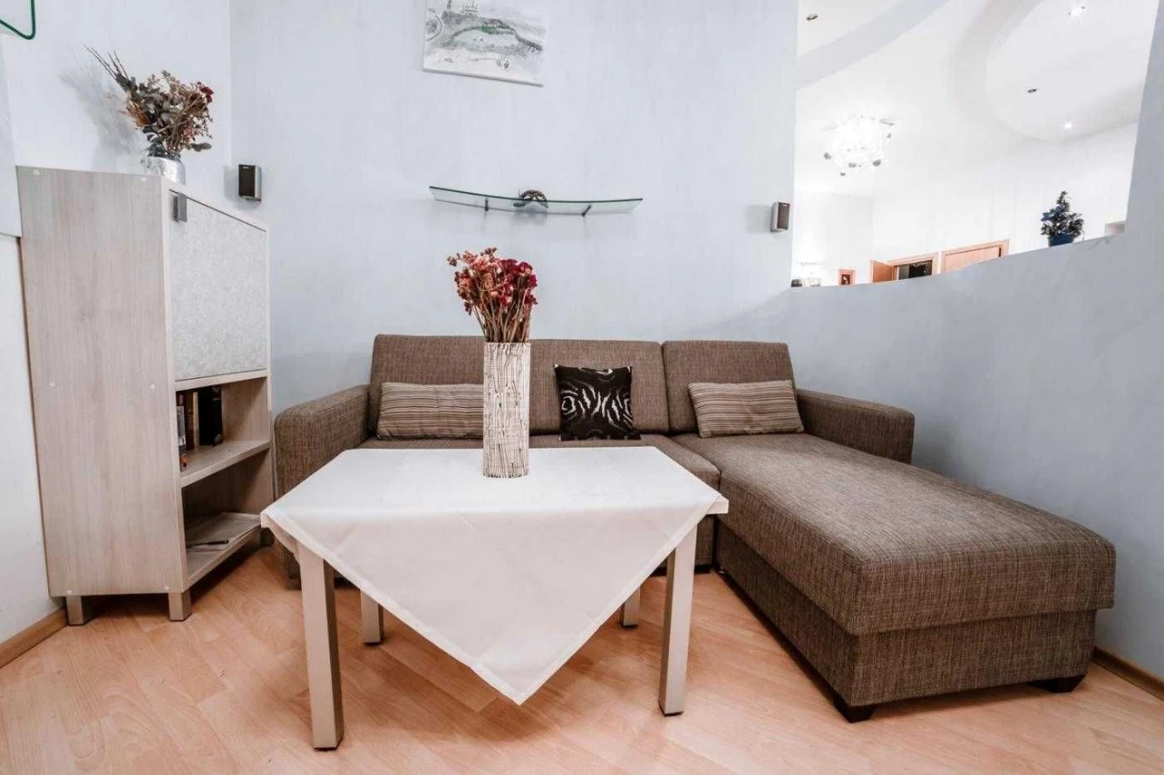 3-bedroom apartment for sale, near center, Melnikov Street
