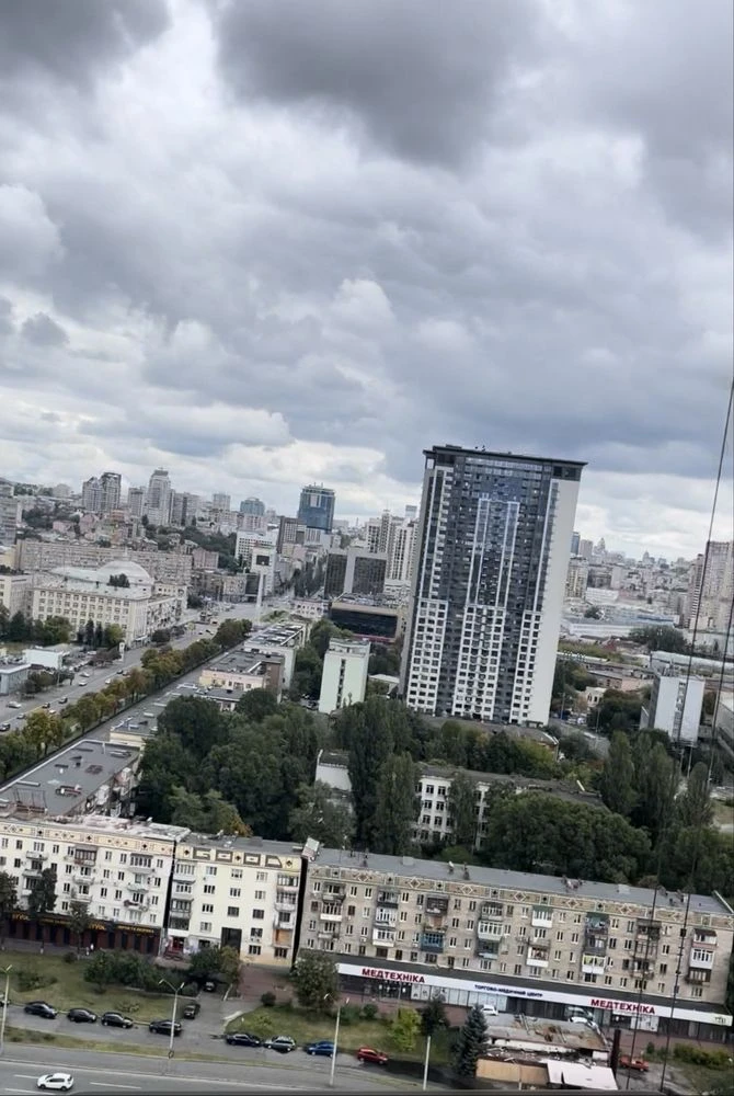 Однокімнатна квартира ЖК Манхетен Київ
