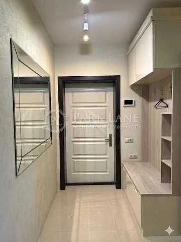 Продажа 2-комнатной квартиры, Волынская, 10