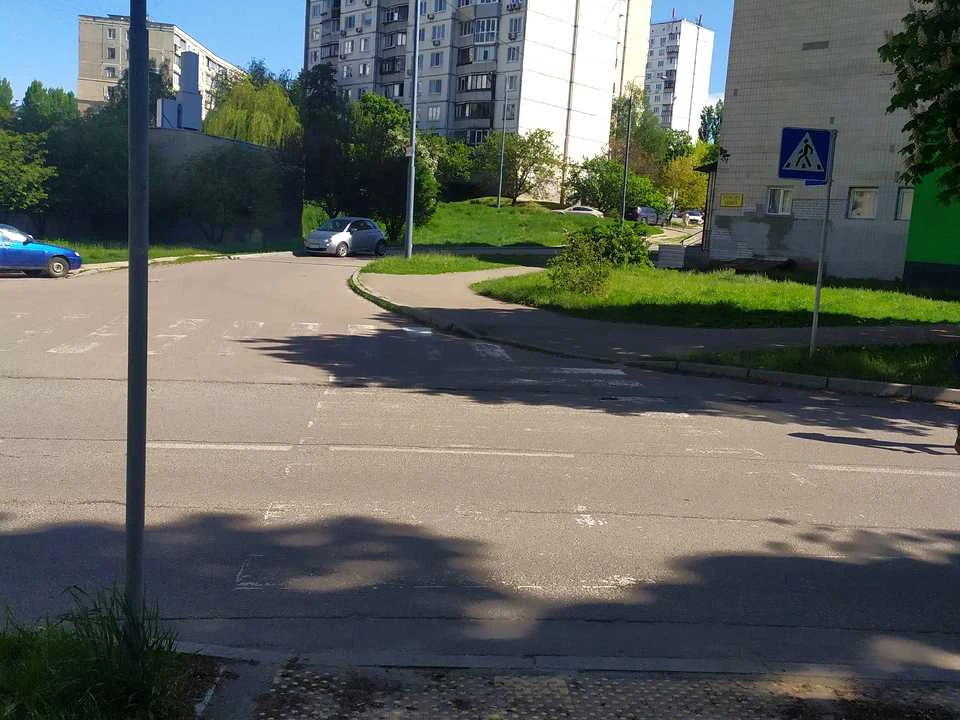 Квартира. Київ, Тулузи вул.
