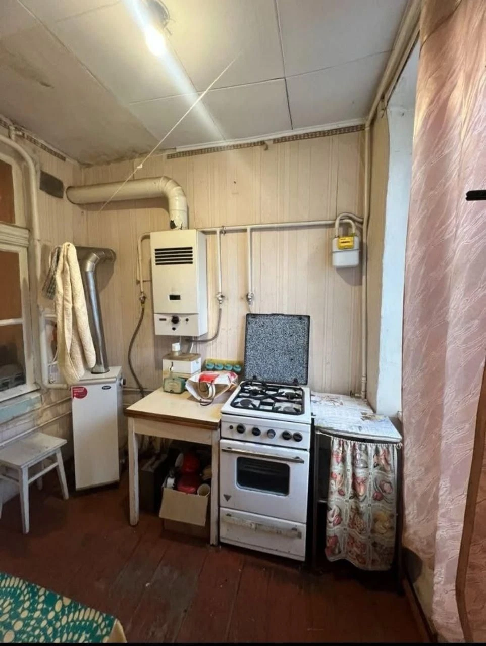 Продається 2-кімнатна квартира на земельній ділянці на вул. Пишонівській (795