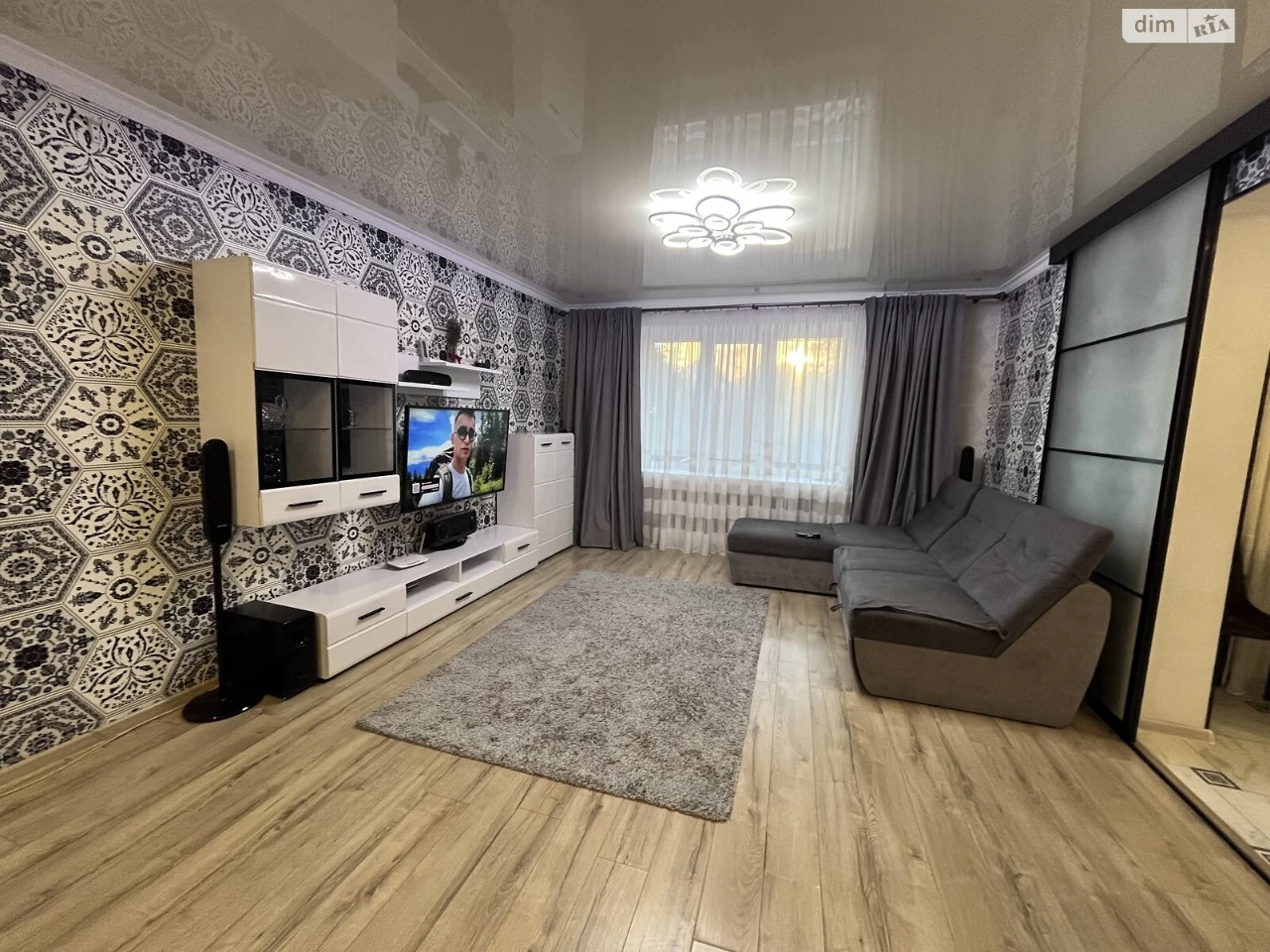 Long-Term Rental Apartment Slav'yanka